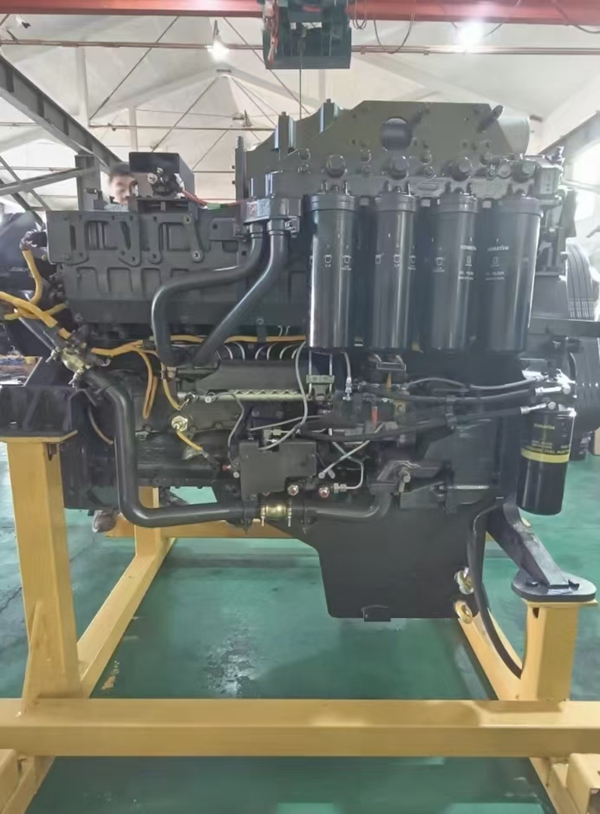 PC1250-8發動機總成